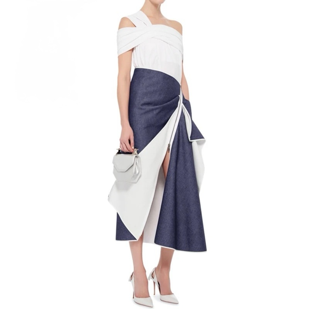 Chic Asymmetrical Gray and White Skirt - Picture 2 of 8